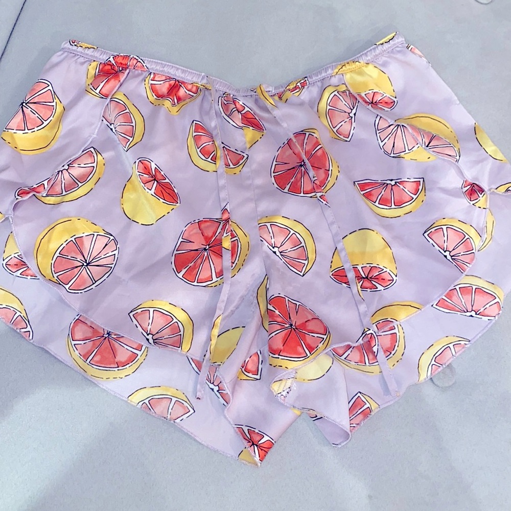 Hollister’s Gilly Hicks Lemon Pajama shorts great condition 🍋💗